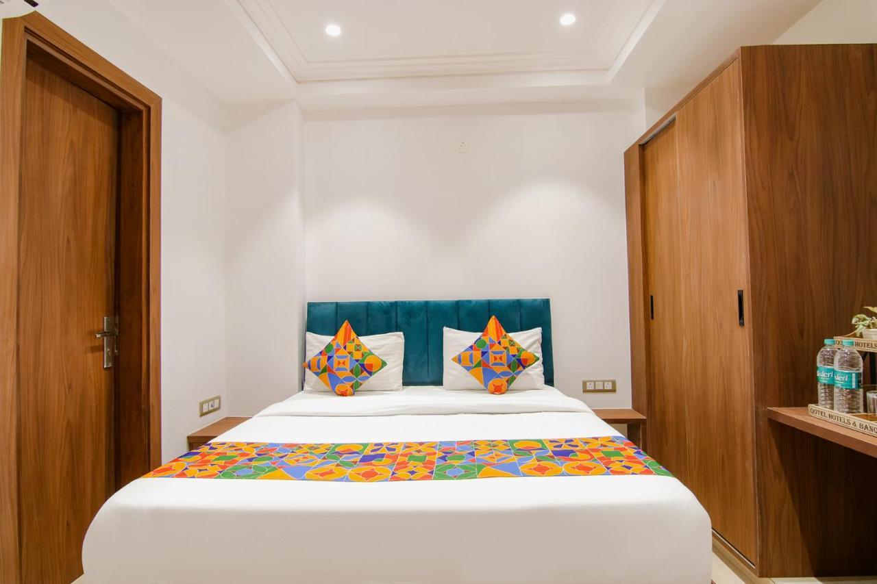 Fabhotel La Serene Bnb- Ashok Vihar Nuova Delhi Esterno foto