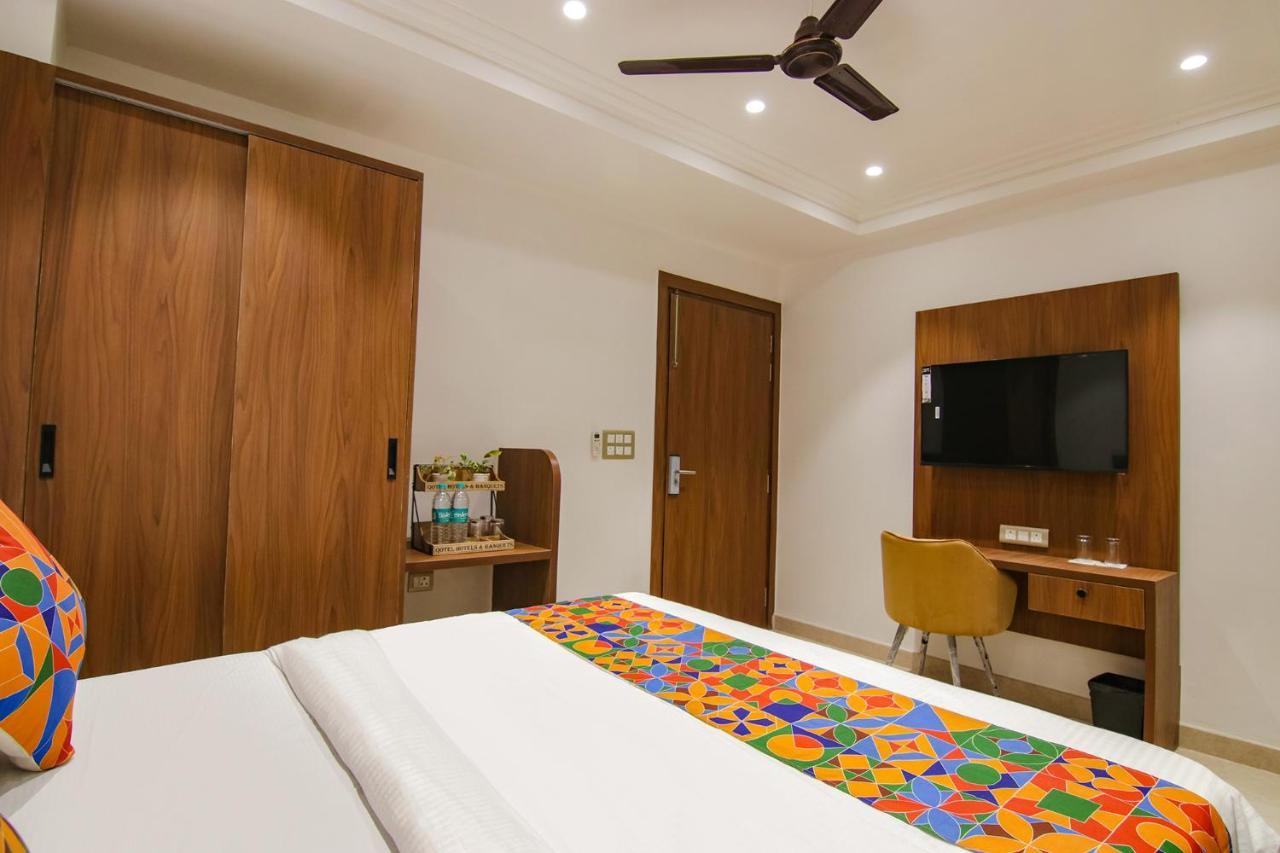 Fabhotel La Serene Bnb- Ashok Vihar Nuova Delhi Esterno foto